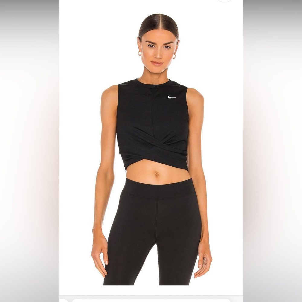 Nike Dry Fit twist front tank